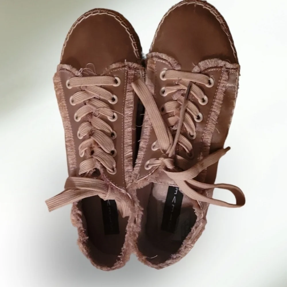 Steve Madden Women's Espadrille Flatform Satin Lace-Up Sneakers Mauve Sz 8.5